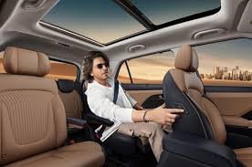 Step Into the Hyundai ALCAZAR: Interior Features That Enhance Comfort